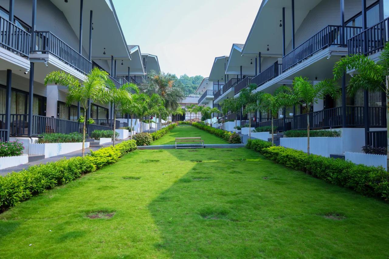 Oralia Resort Ashvem Beach Εξωτερικό φωτογραφία